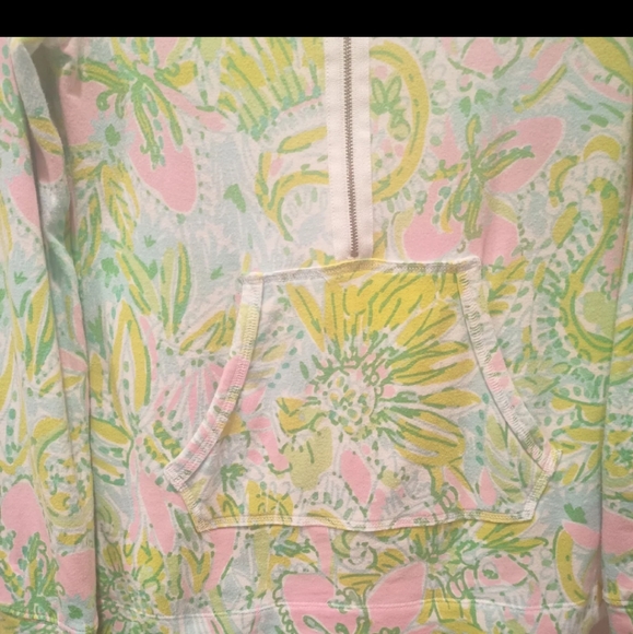 Top - Picture 5 of 6